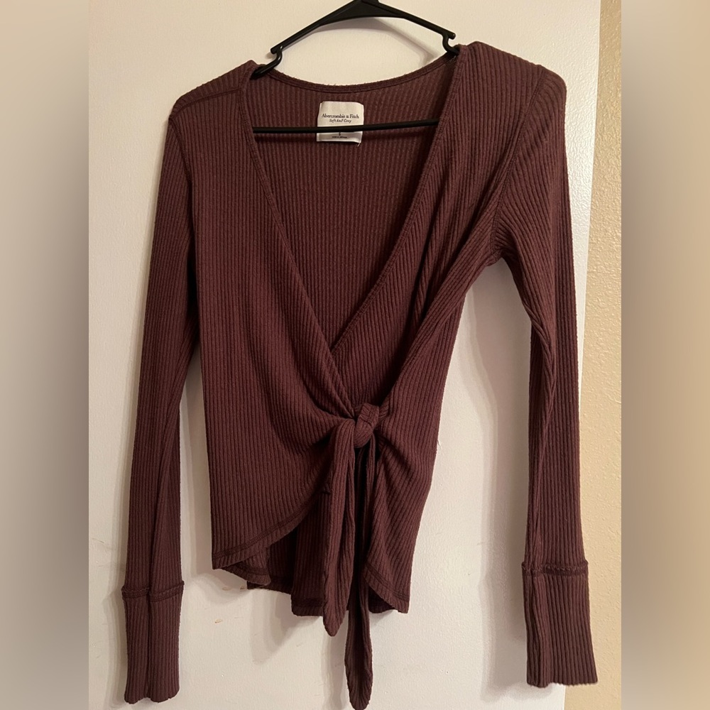 A&F Tie Top